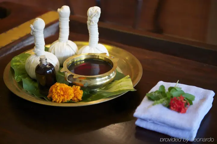 Кондотти: The Gateway Hotel Beach Road Calicut