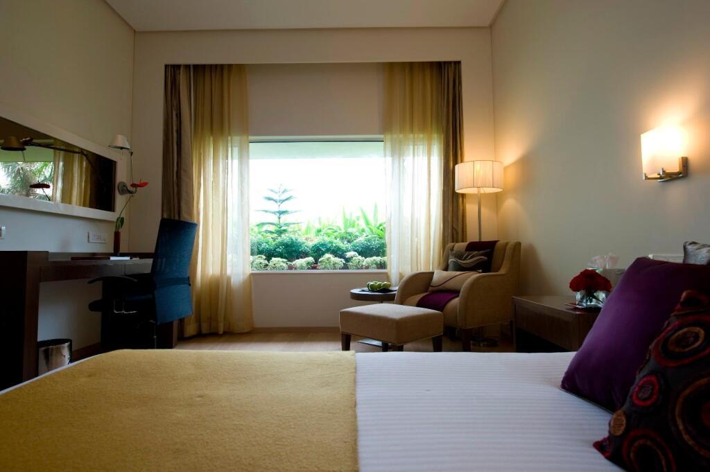 Висакхапатнам: The Gateway Hotel Beach Road
