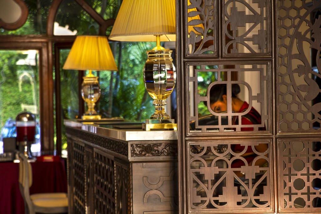 carousel image 0
