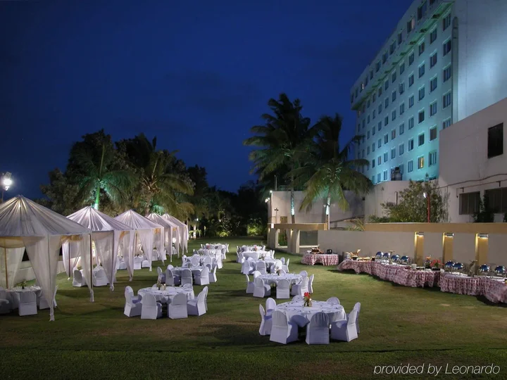 Сурат: Surat Marriott Hotel
