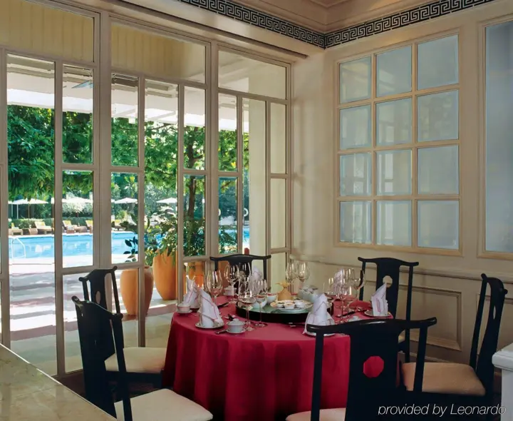 Колката: Taj Bengal