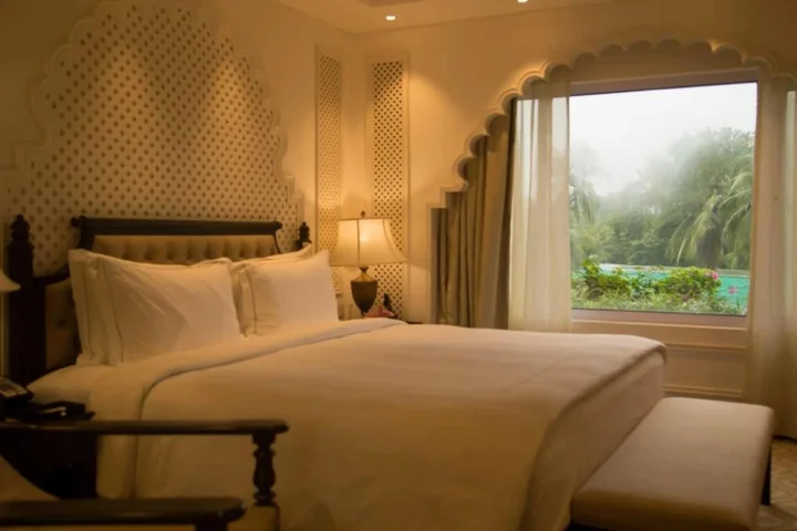 Колката: Taj Bengal
