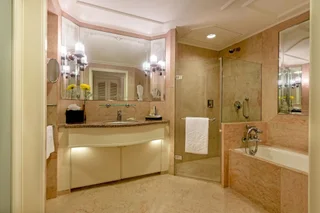 Мумбаи: Taj Lands End