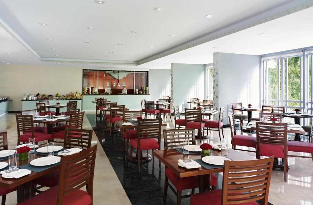 Агра: Tajview,Agra-IHCL SeleQtions