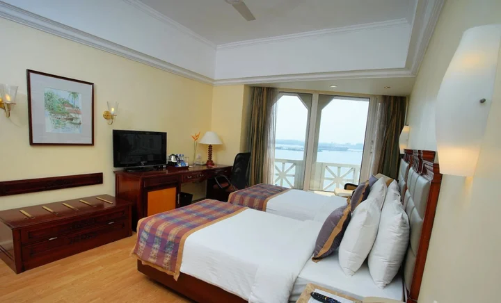 Коччи: Vivanta Ernakulam, Marine Drive