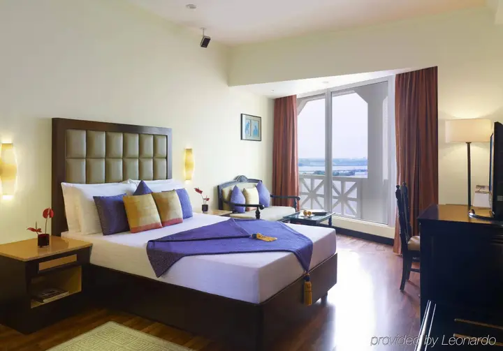 Коччи: Vivanta Ernakulam, Marine Drive