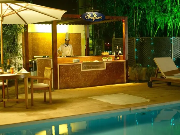 Коччи: Vivanta Ernakulam, Marine Drive