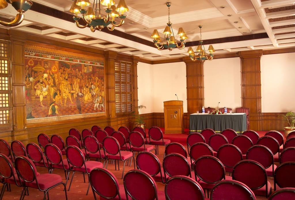 Коччи: Vivanta Ernakulam, Marine Drive