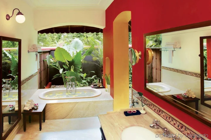 Кумараком: Taj Kumarakom Resort & Spa, Kerala