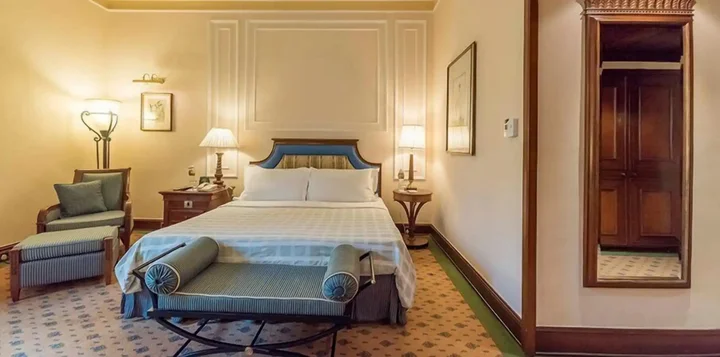Колката: The Oberoi Grand Kolkata Hotel