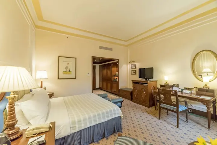 Колката: The Oberoi Grand Kolkata Hotel