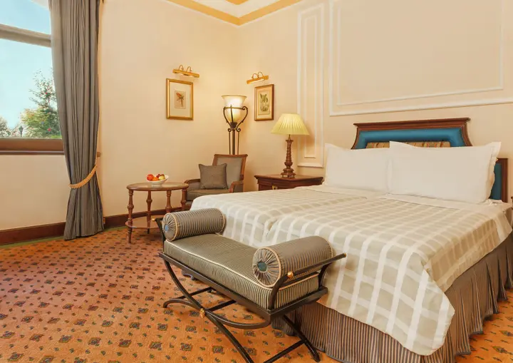 Колката: The Oberoi Grand Kolkata Hotel