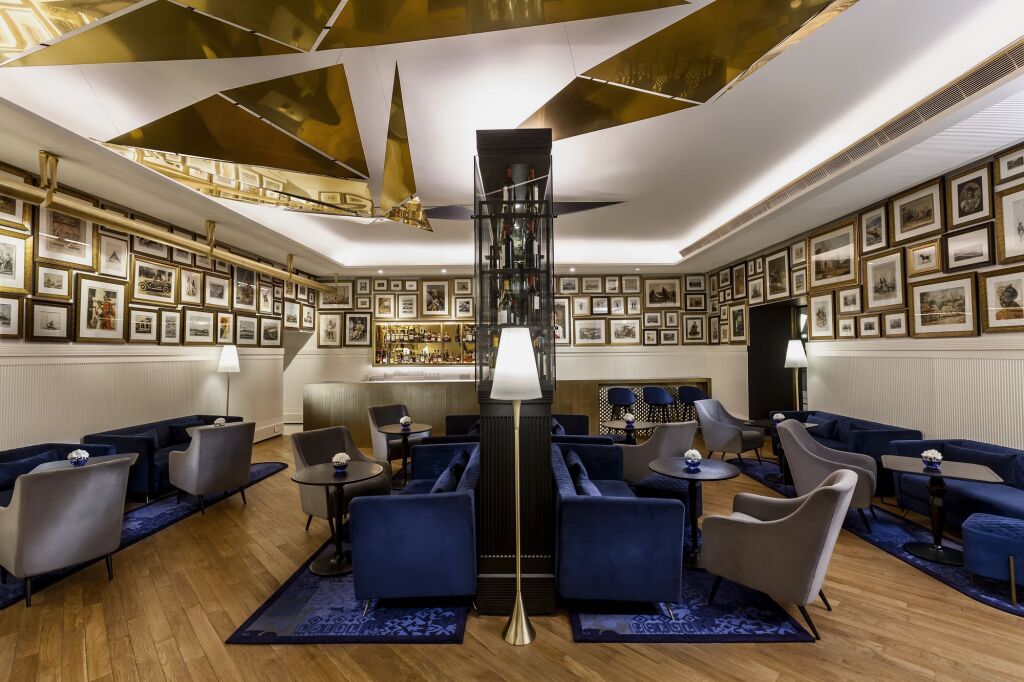 Колката: The Oberoi Grand Kolkata Hotel