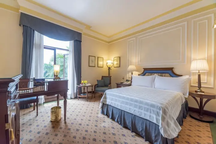 Колката: The Oberoi Grand Kolkata Hotel