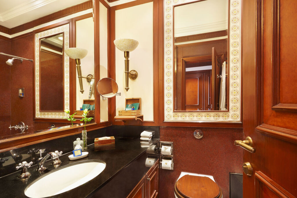 The Oberoi Grand Kolkata Hotel — фото 5
