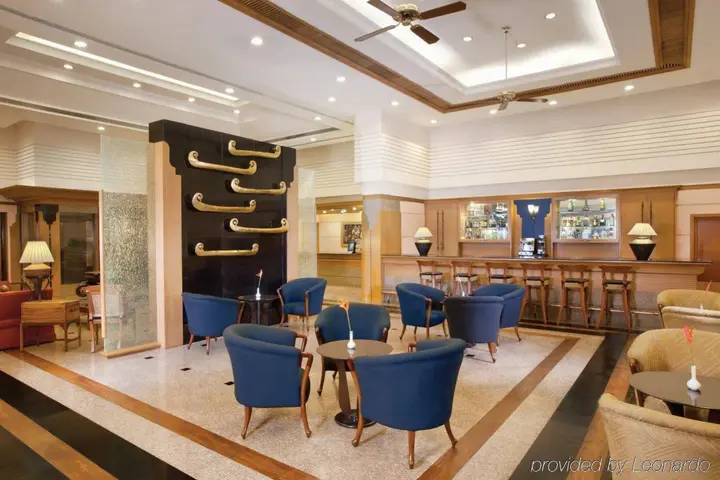 Коччи: The Fern Kochi, Series by Marriott