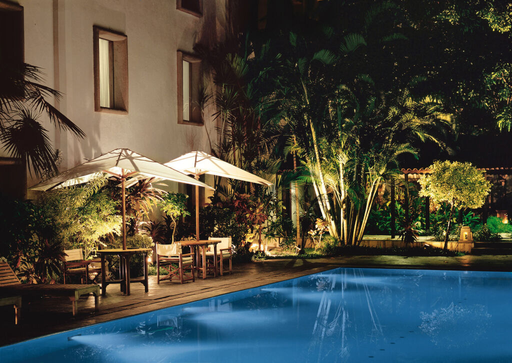 Коччи: The Fern Kochi, Series by Marriott