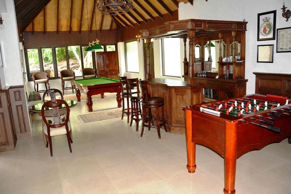 Кушалнагар: Old Kent Estates