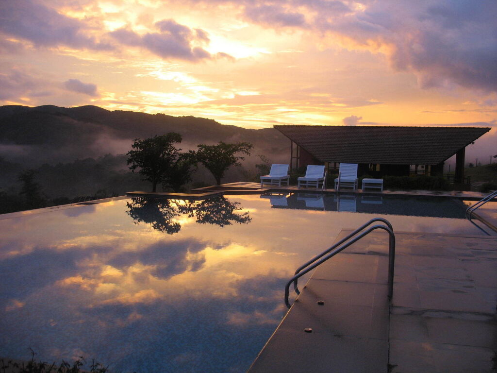 Кушалнагар: Heritage Resort Coorg
