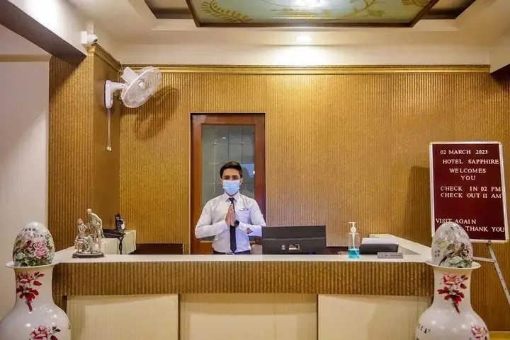 Лонавала: Hotel Sapphire
