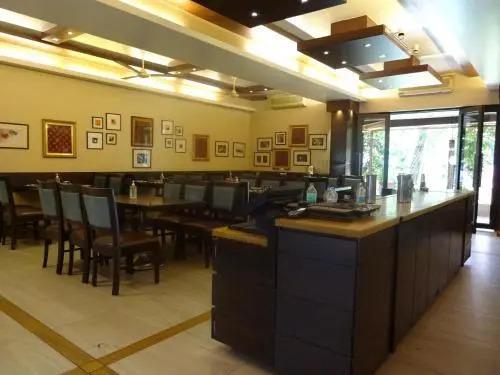 Лонавала: Hotel Chandralok