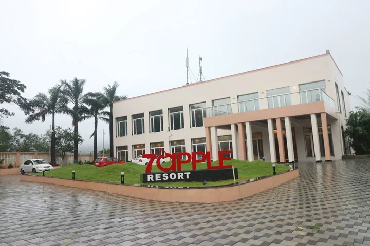 Лонавала: 7 Apple Resort Lonavala
