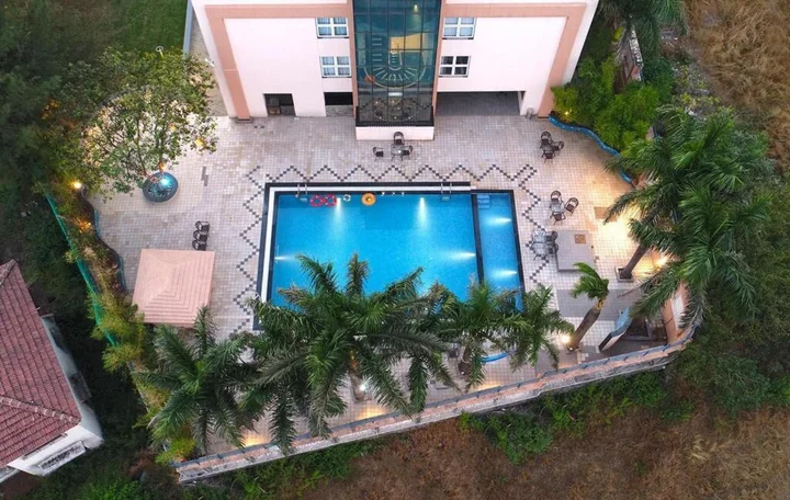 Лонавала: 7 Apple Resort Lonavala