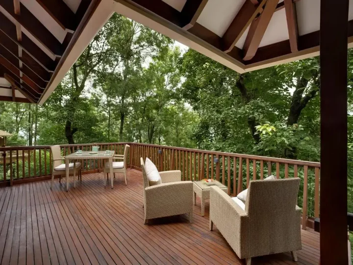 Какабе: The Tamara Coorg