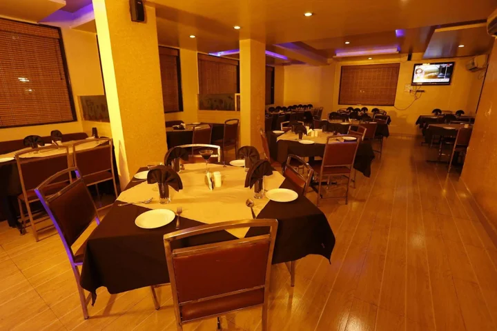 Вакад: Hotel Sanket Inn
