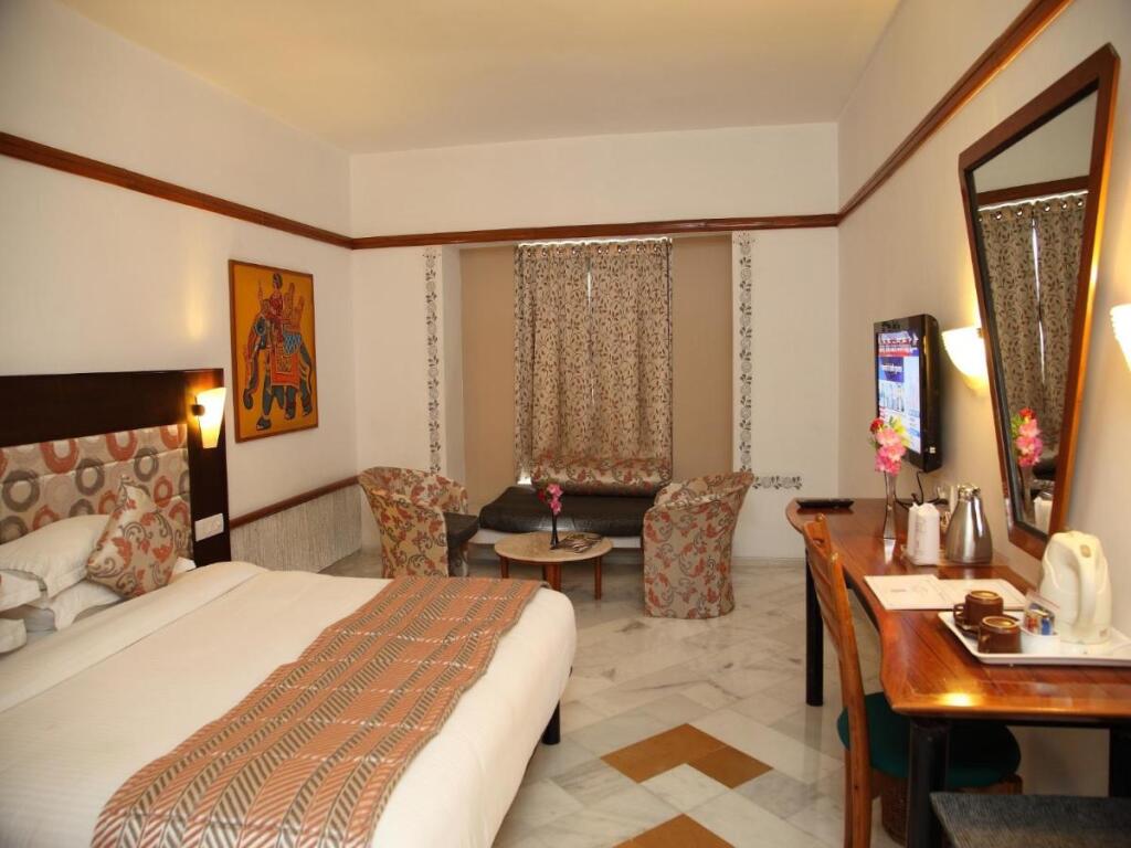 Hotel Paras Mahal — фото 2