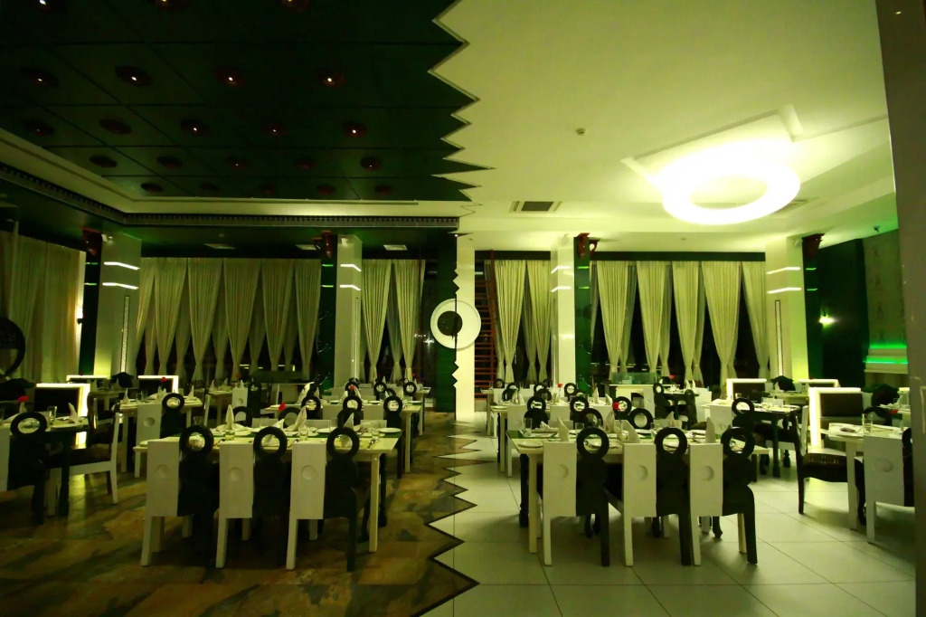 Пури: Hotel Holiday Resort