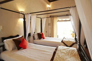 Верем: Wildflower Villas