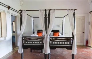 Верем: Wildflower Villas
