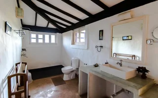 Верем: Wildflower Villas