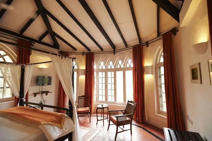 Верем: Wildflower Villas