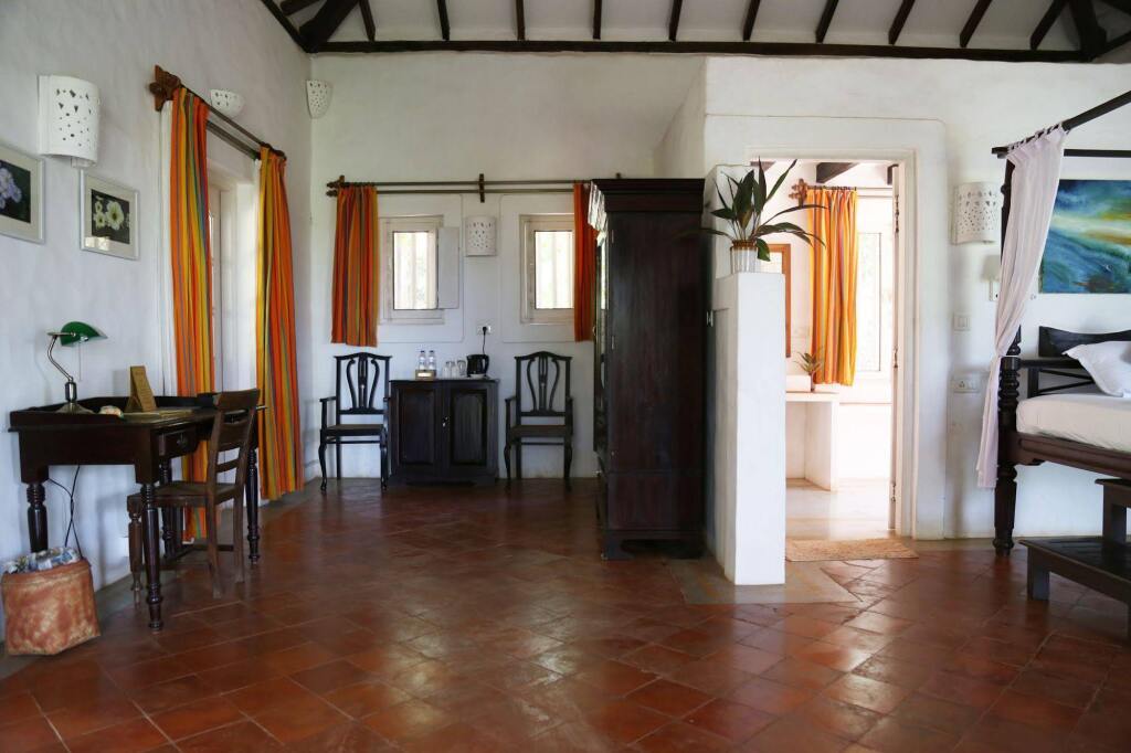 Верем: Wildflower Villas