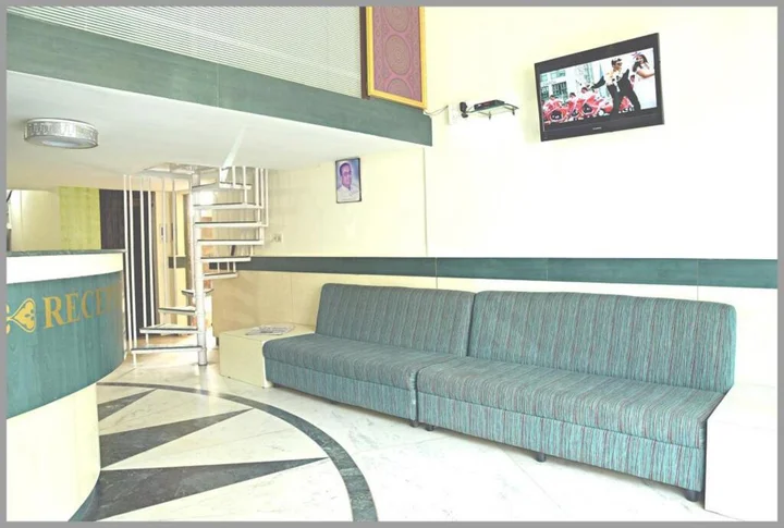 Аурангабад: Hotel Atithi