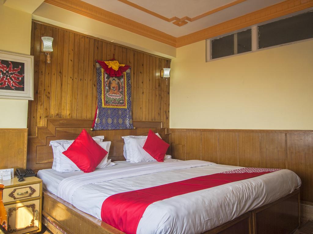 Дарджилинг: Hotel Seven Seventeen