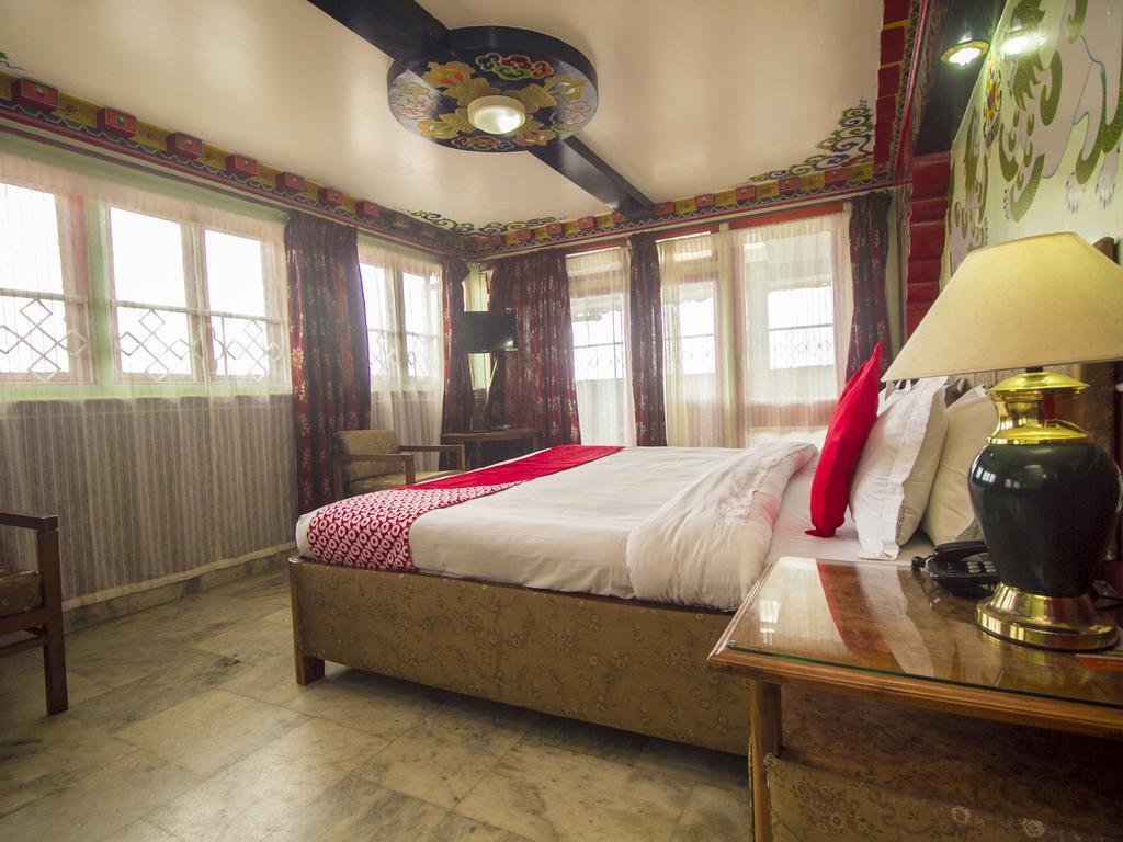 Дарджилинг: Hotel Seven Seventeen
