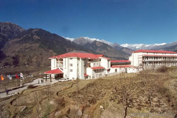 Манали: Club Mahindra Snow Peak Manali