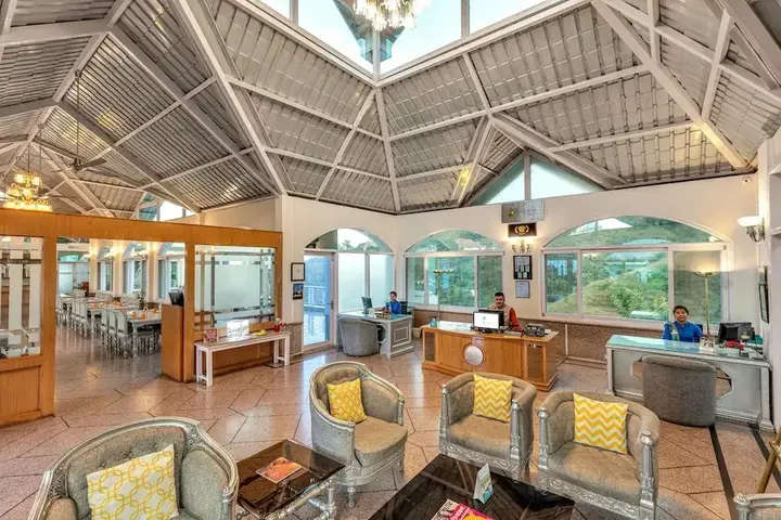 Куфри: Club Mahindra Kandaghat Resort