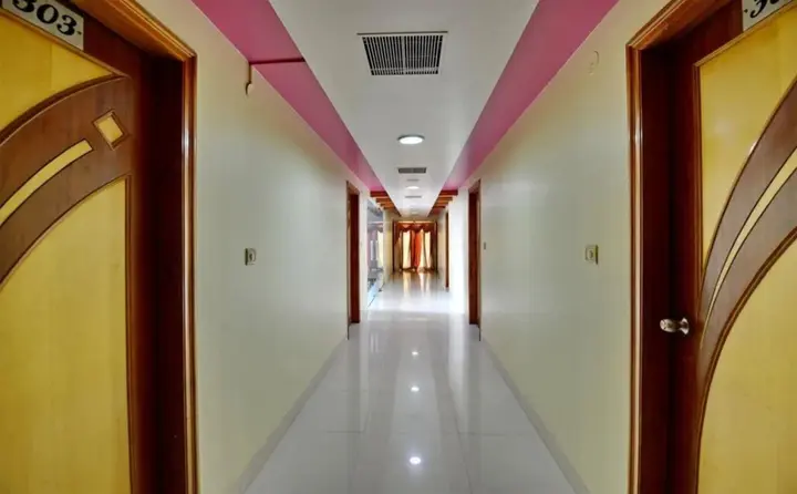 Патна: Royal King Resorts