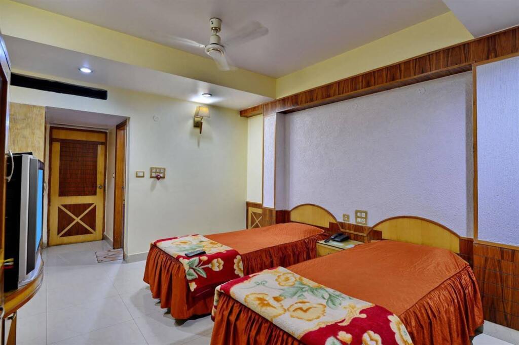 Патна: Royal King Resorts