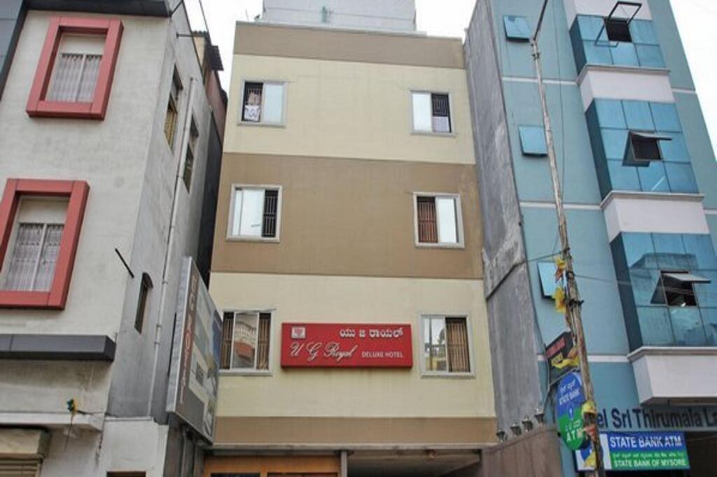 Бангалор: UG Royal Hotel