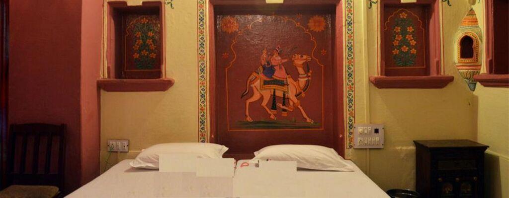 Удаипур: The Lake View Hotel – On Lake Pichola