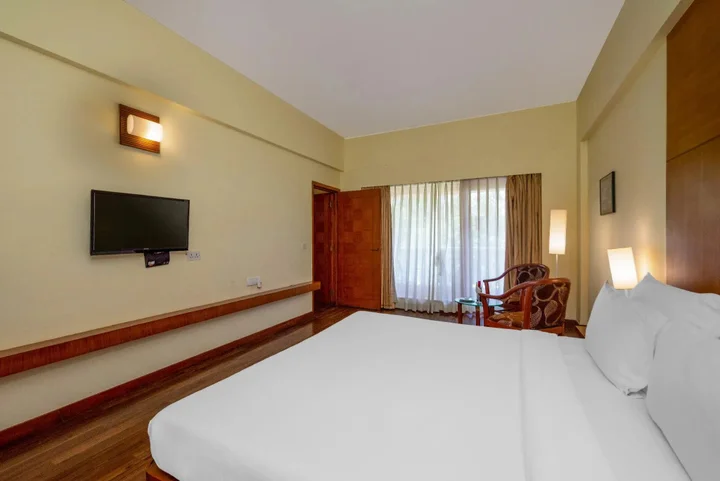 Лонавала: Lagoona Resort