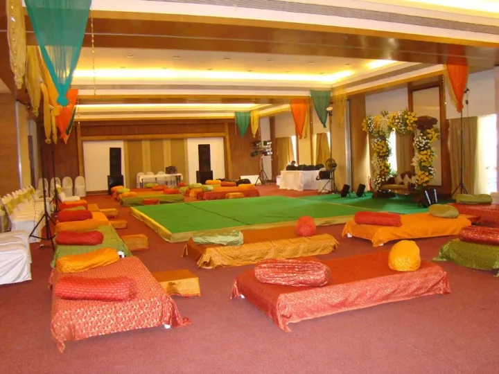 Лонавала: Lagoona Resort