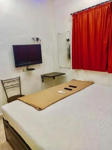 Мумбаи: Sahara Inn Guest House
