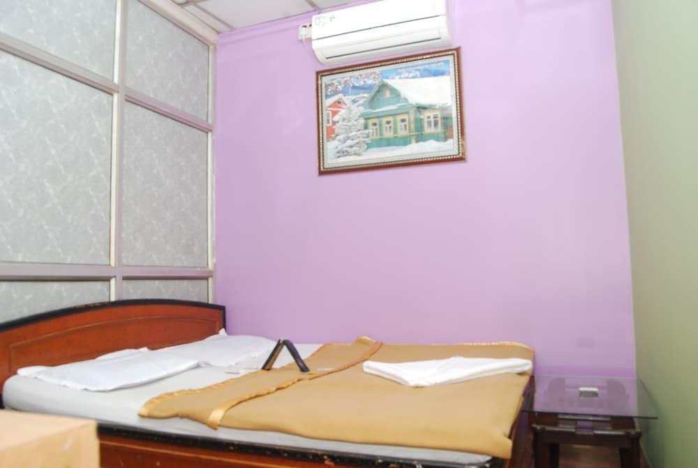 Мумбаи: Shahana Guest House & Dormitory