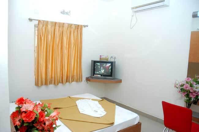 Бангалор: UG Regal Hotel